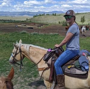 Meet your Posher, Christie